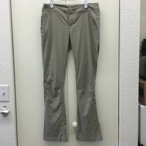 Columbia hiking/casual pants